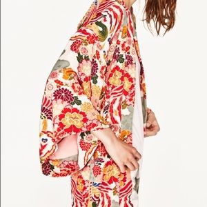 ❤️☀️ZARA Trafaluc. Long oriental kimono. Size S/M